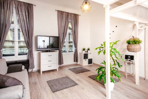 Budapest Hungary Hotel Discount Code Savings Booking.com