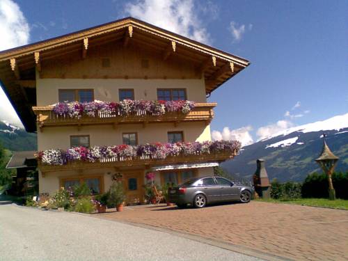 Hippach Austria Ahorros con código de descuento para hoteles en Booking.com