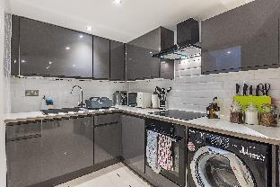 London United Kingdom Hotel Discount Code Savings Agoda.com