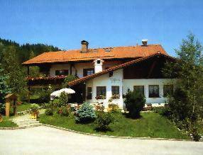 Eisenberg Alemania Ahorros con código de descuento para hoteles en Booking.com