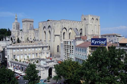 Avignon Francia Ahorros con código de descuento para hoteles en Booking.com