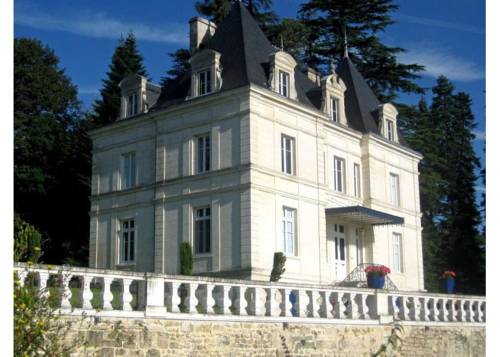 Charente Francia Ahorros con código de descuento para hoteles en Booking.com