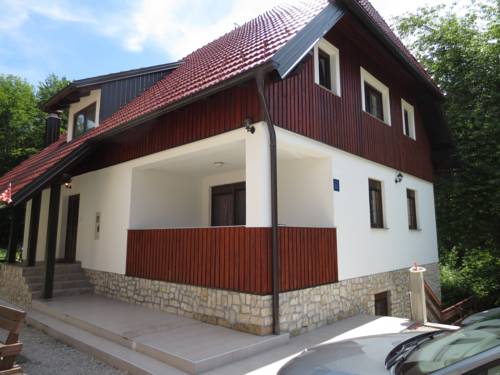 Jezerce (Plitvička Jezera) Croatia Hotel Discount Code Savings Booking.com