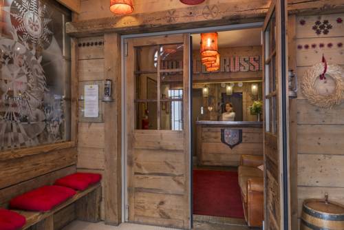 Le Mont Dore Francia Ahorros con código de descuento para hoteles en Booking.com