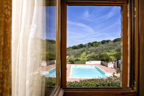 Asís Italia Ahorros con código de descuento para hoteles en Booking.com