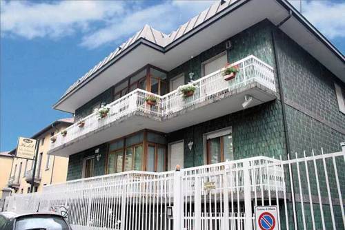 Milano Italia Ahorros con código de descuento para hoteles en Booking.com