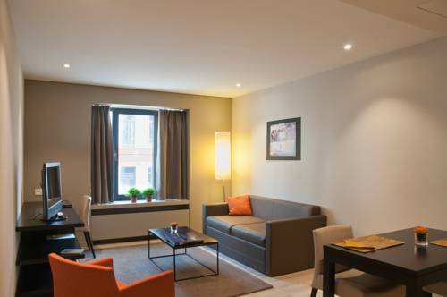 Caballero Bélgica Ahorros con código de descuento para hoteles en Booking.com