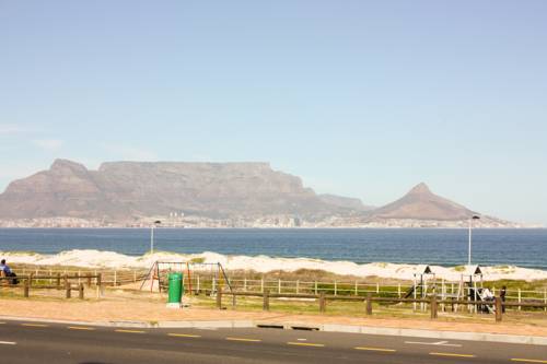 Bloubergstrand Sudáfrica Ahorros con código de descuento para hoteles en Booking.com