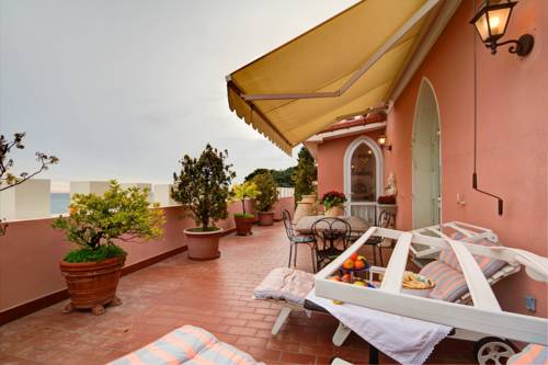 Imperia Italia Ahorros con código de descuento para hoteles en Booking.com