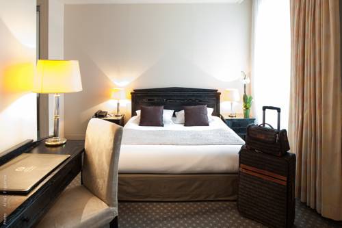 Fontainebleau Francia Ahorros con código de descuento para hoteles en Booking.com