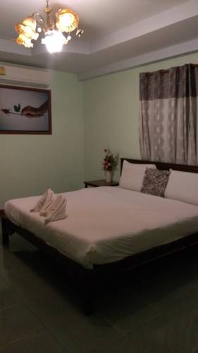 Mae Sot Tailandia Ahorros con código de descuento para hoteles en Booking.com