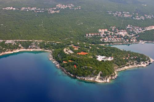 Dramalj Croacia Ahorros con código de descuento para hoteles en Booking.com