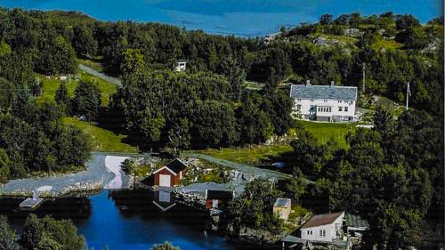 Karvag Noruega Ahorros con código de descuento para hoteles en Booking.com