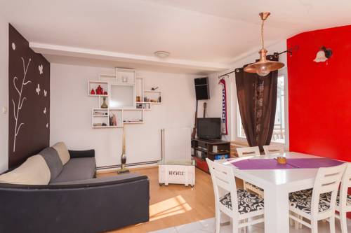 Vodice Croacia Ahorros con código de descuento para hoteles en Booking.com