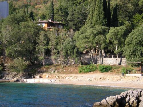Lovran Croacia Ahorros con código de descuento para hoteles en Booking.com