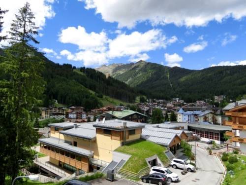 Madonna di Campiglio Italia Ahorros con código de descuento para hoteles en Booking.com