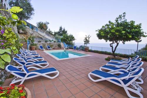 Amalfi Italia Ahorros con código de descuento para hoteles en Booking.com